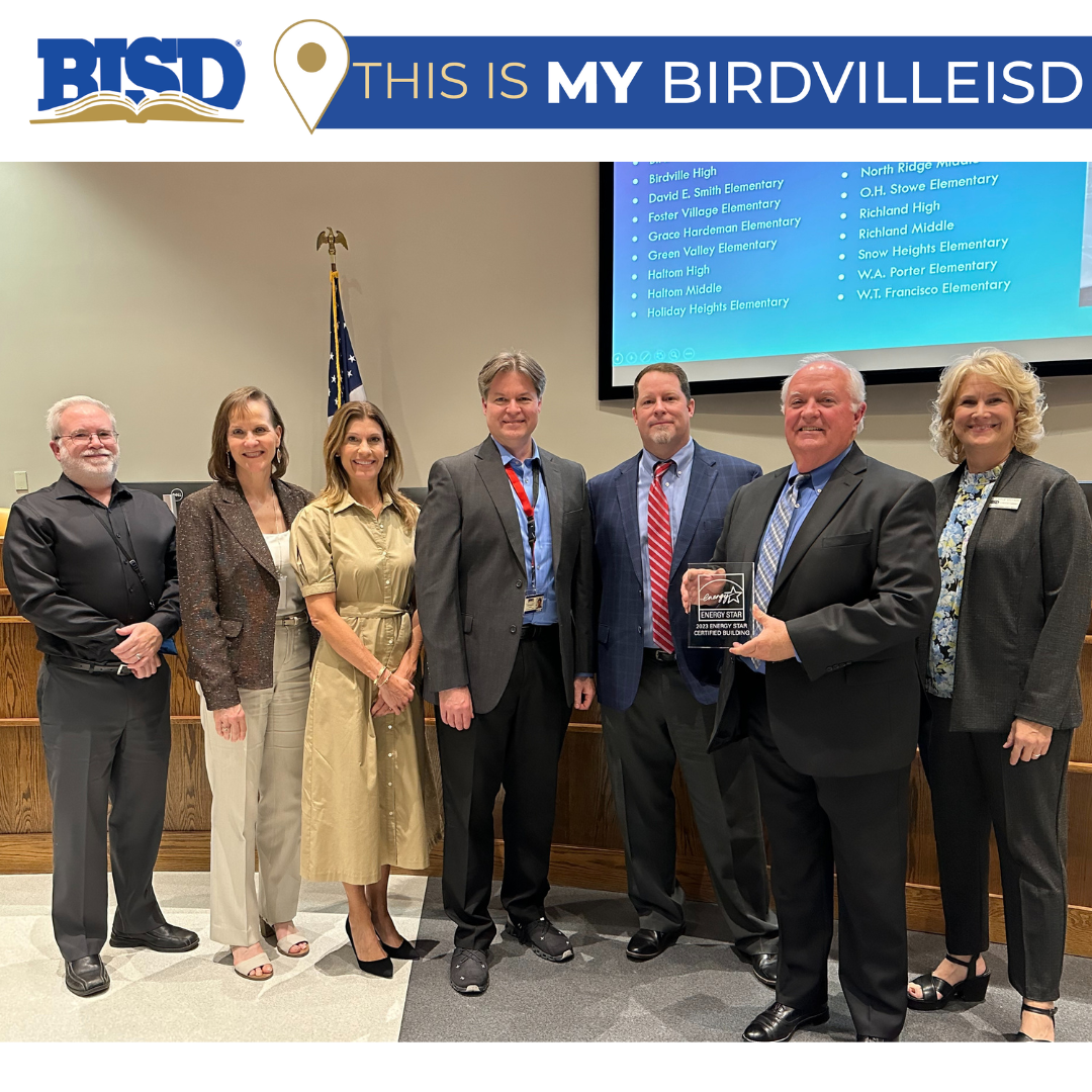  BISD with award received by Energy Star 