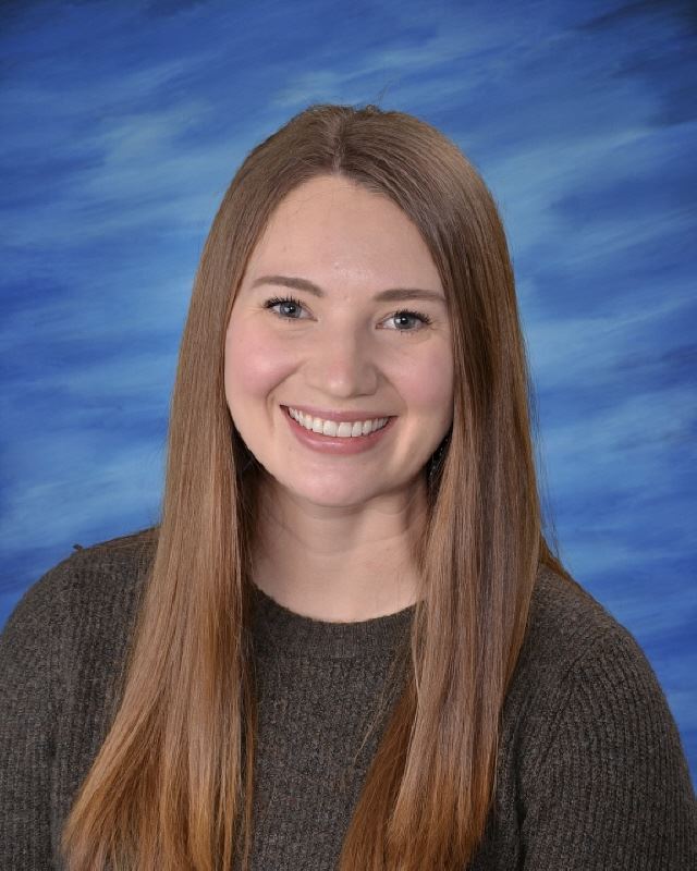 Coach Brooke Hubbard- 7th grade science/coach