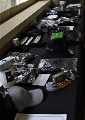 gift table
