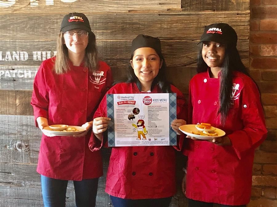 Culinary Students Competing in Kids Fit Menu Challenge- Medical City Children's Hospital and Cotton Patch Cafe 